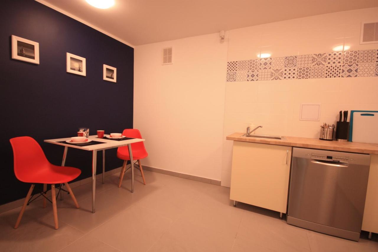 Auberge de jeunesse Studencki Dom Marynarza Pasat à Szczecin Extérieur photo